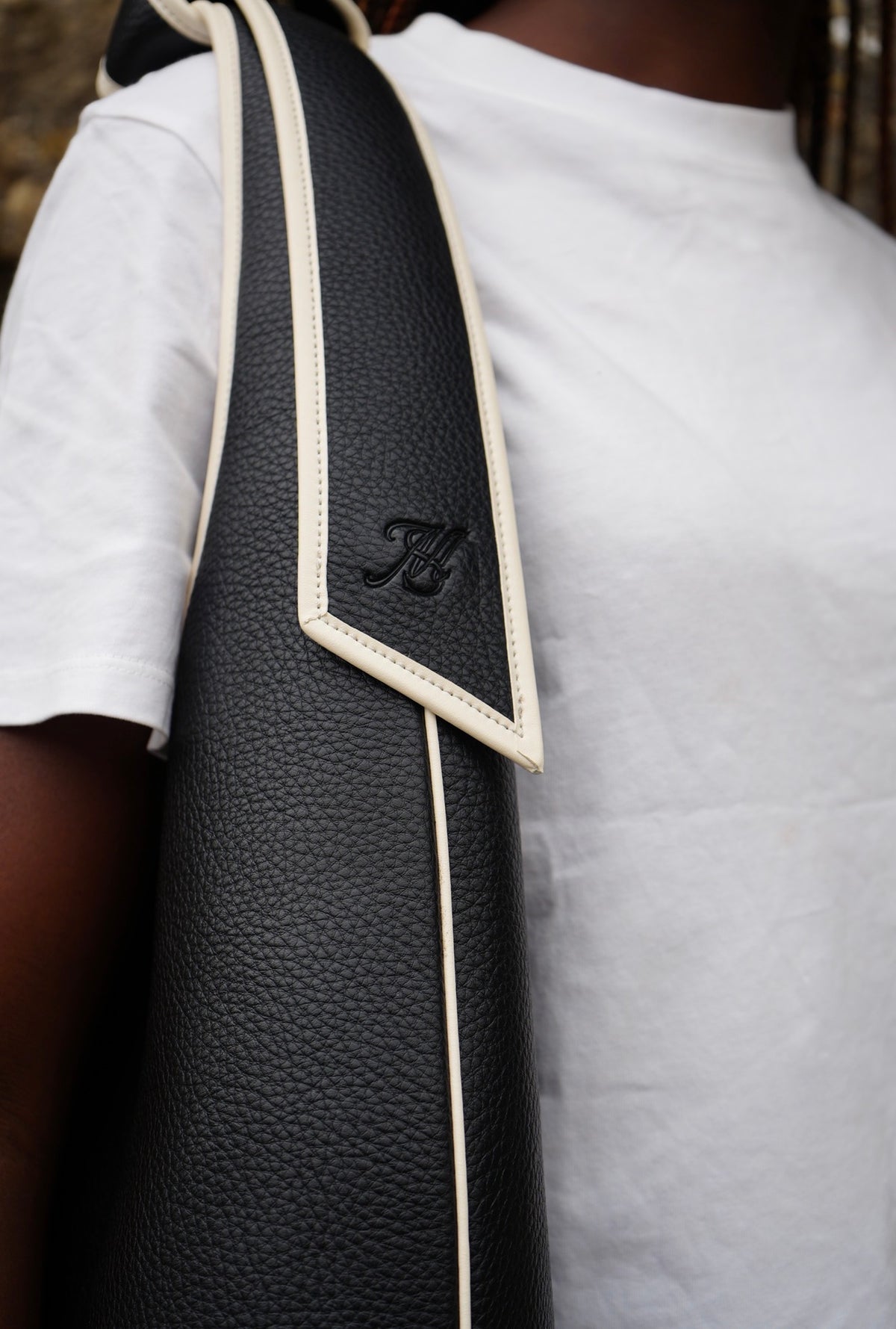 The Knot Bag